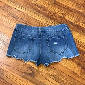 Refuge Stretch Distressed Denim Blue Jean Shorts
Medium Ladies Girls 
Pockets